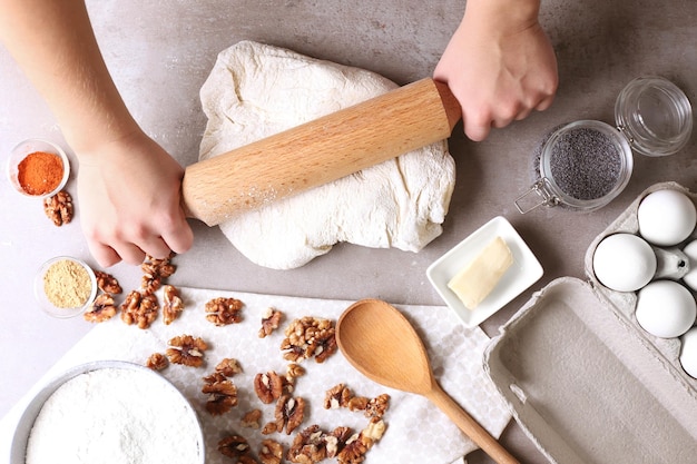 Czym przyprawić udka do pieczenia żeby zachowały soczystość?