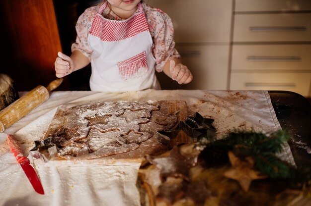 Ile piec makowiec w termoobiegu aby był wilgotny i puszysty?