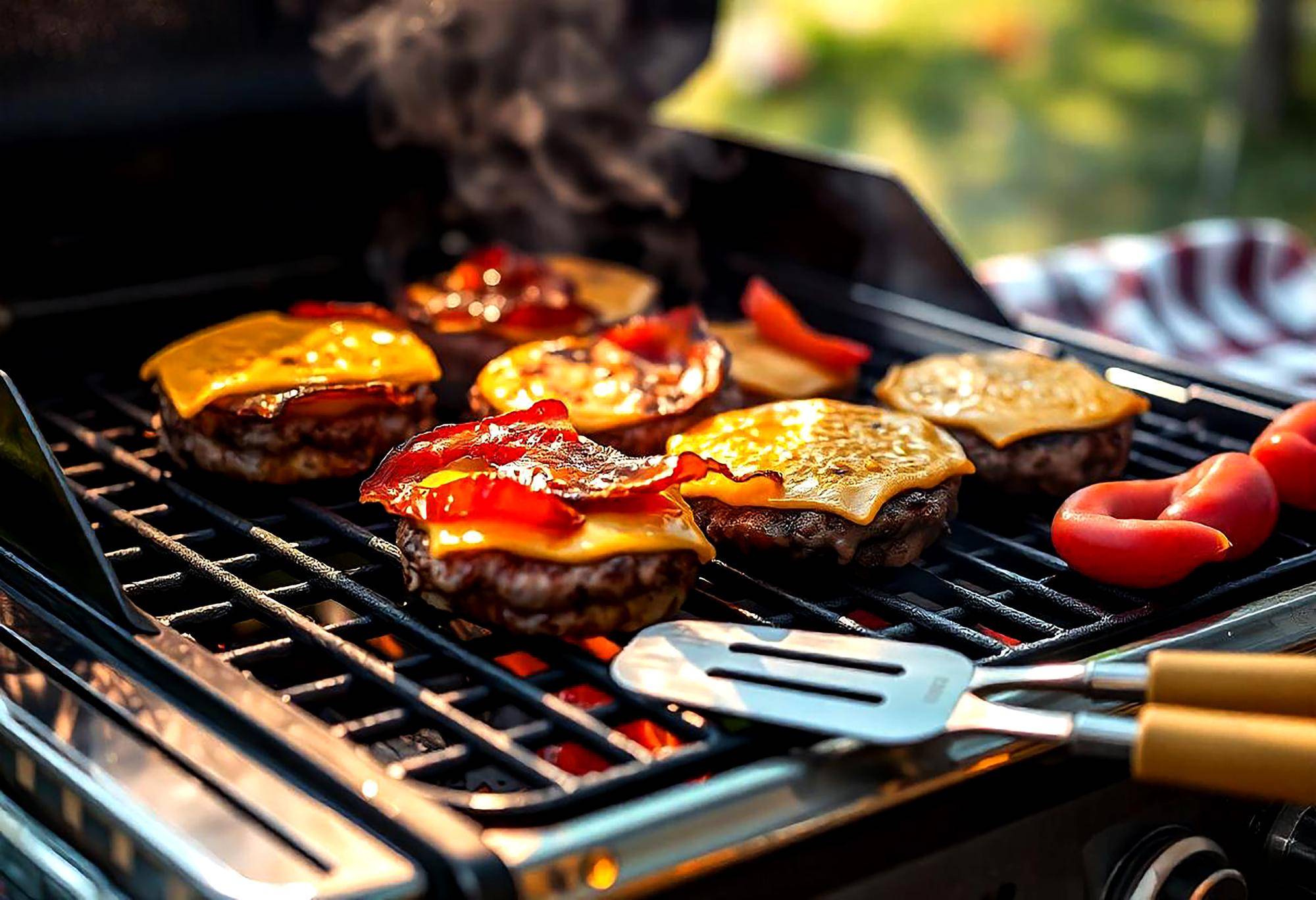 Grill co można zrobić podczas letniego spotkania z przyjaciółmi?